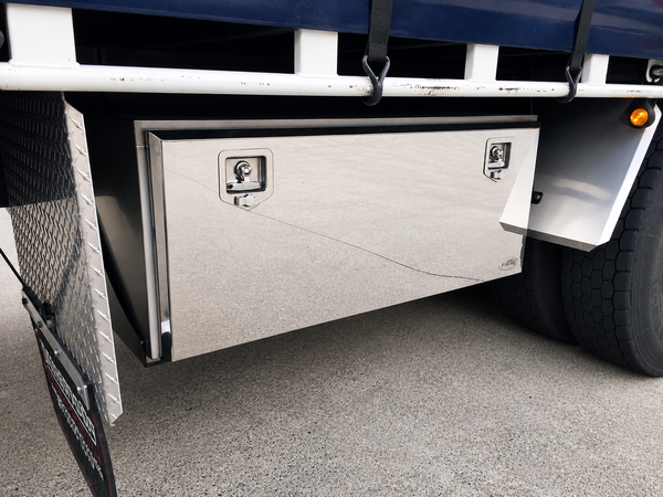 Red Flag 1000mm polished stainless steel underbody truck toolbox chassis mount