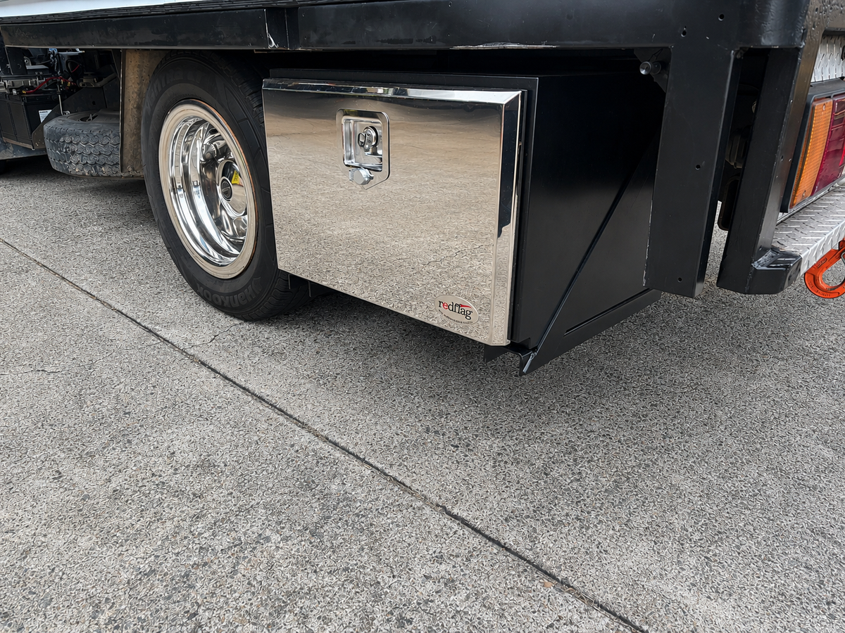 Red Flag 600mm black steel body stainless steel lid underbody truck toolbox chassis mount